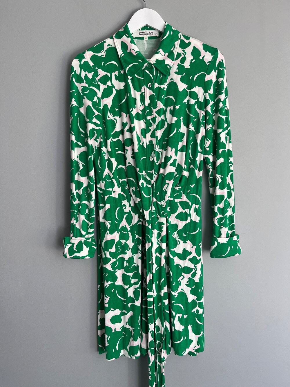 Diane von Furstenberg Women's Tie Waist Shirt Dress Green Floral M Preppy Retro